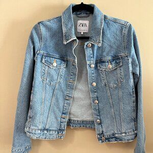 Zara Womens Light Blue Denim Jacket Distressed Size Medium